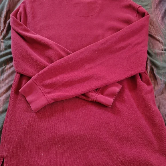 Arrow Men's V-Neck Sweater in Red with Black Stripe - Picture 4 of 4